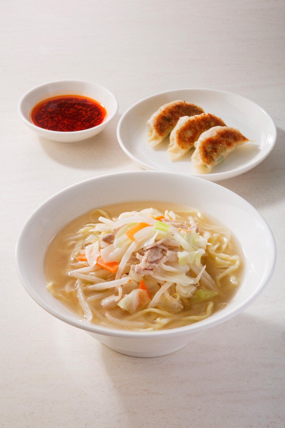 餃子とタンメン 天